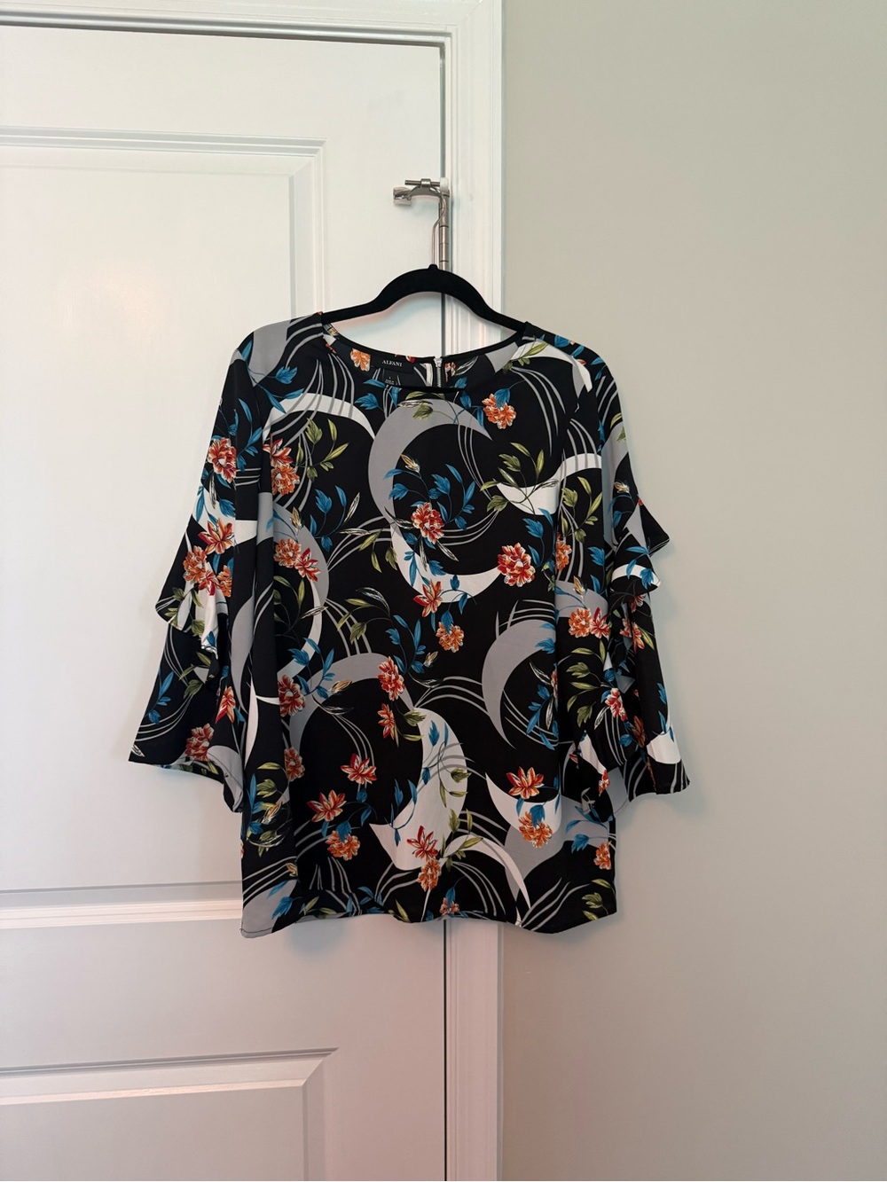 Alfani Black Floral Bell Sleeve Blouse